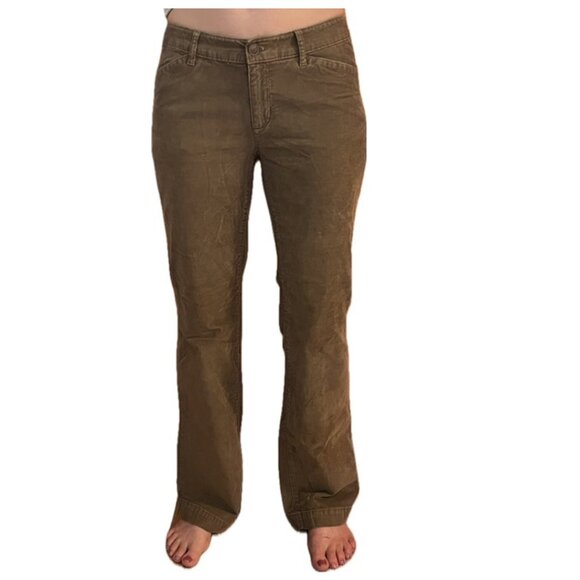 Eddie Bauer Slightly Curvy Bootcut Light Brown Corduroy jeans size 6 - Picture 3 of 5